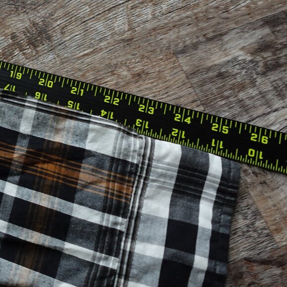 Levi's Classic One Pocket Standard Fit Shirt men's medium plaid NWT - Picture 11 of 12